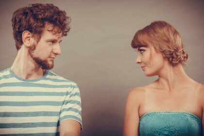 ¿Las mujeres son más emocionales que los hombres?