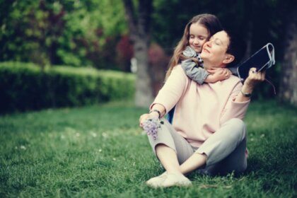 Cuando los abuelos hacen el papel de padres