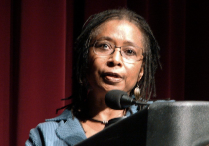 Alice Walker: la mujer que nos maravilló con su color púrpura