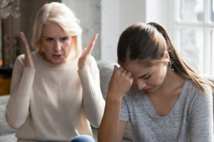 Madres competitivas con sus hijas: ¿cómo son?