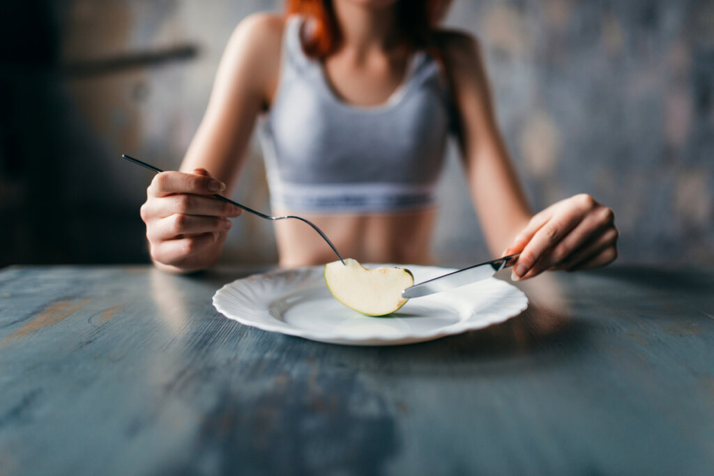 Mujer con anorexia