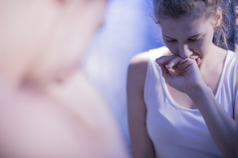 Bulimia nerviosa: síntomas, causas y tratamiento