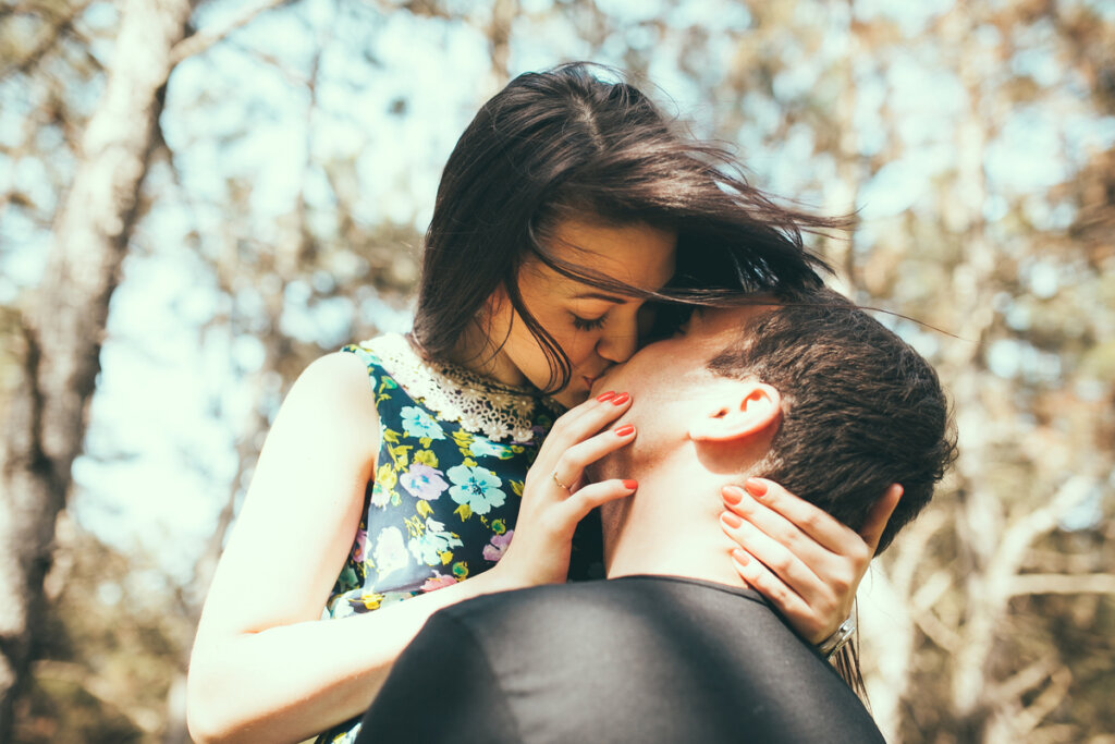 Escena para representar las relaciones afectivas en las personas emocionalmente intensas y sensibles