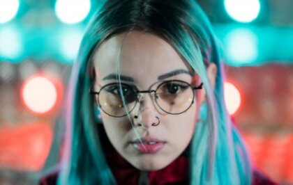 La generación Z cada vez más se identifica como LGBT: pierden el miedo a expresar su identidad