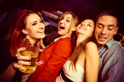 Extraño caso de la gente que se divierte sin tomar alcohol