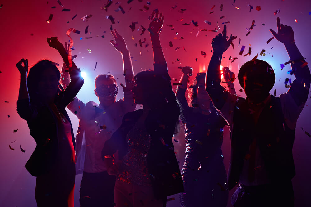 Na festa.