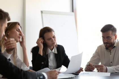 Estrés psicológico entre los abogados: ¿por qué ocurre y cómo afrontarlo?