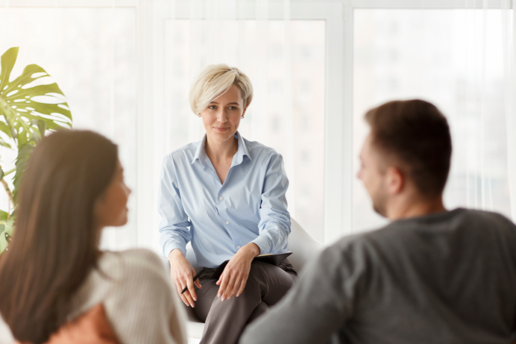 Pareja en terapia con el método Gottman