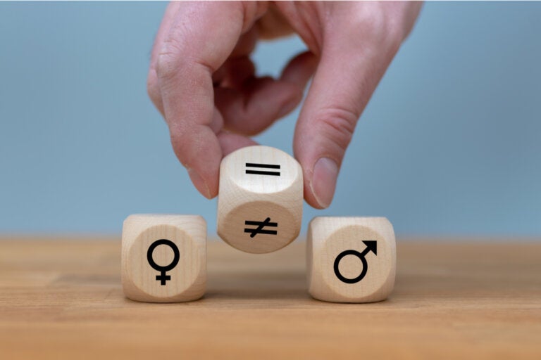 Diferencias entre estereotipos y roles de género