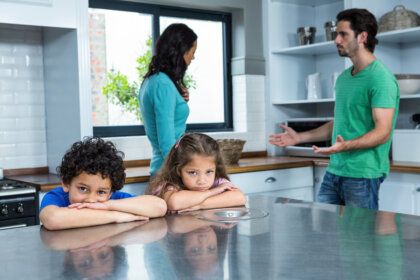 Mi pareja no acepta a mis hijos: qué hacer