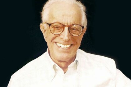 Albert Ellis: biografía del creador de la terapia racional emotiva conductual