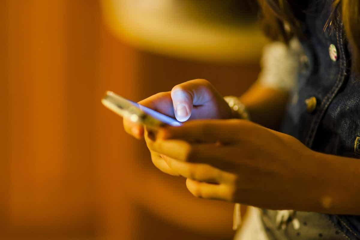 Generación muda: ¿por qué algunos jóvenes no cogen el teléfono?