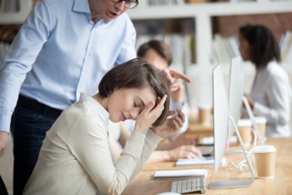 ¿Qué es el mobbing o acoso laboral?