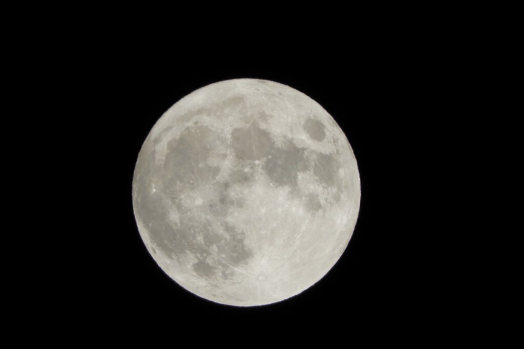 Luna