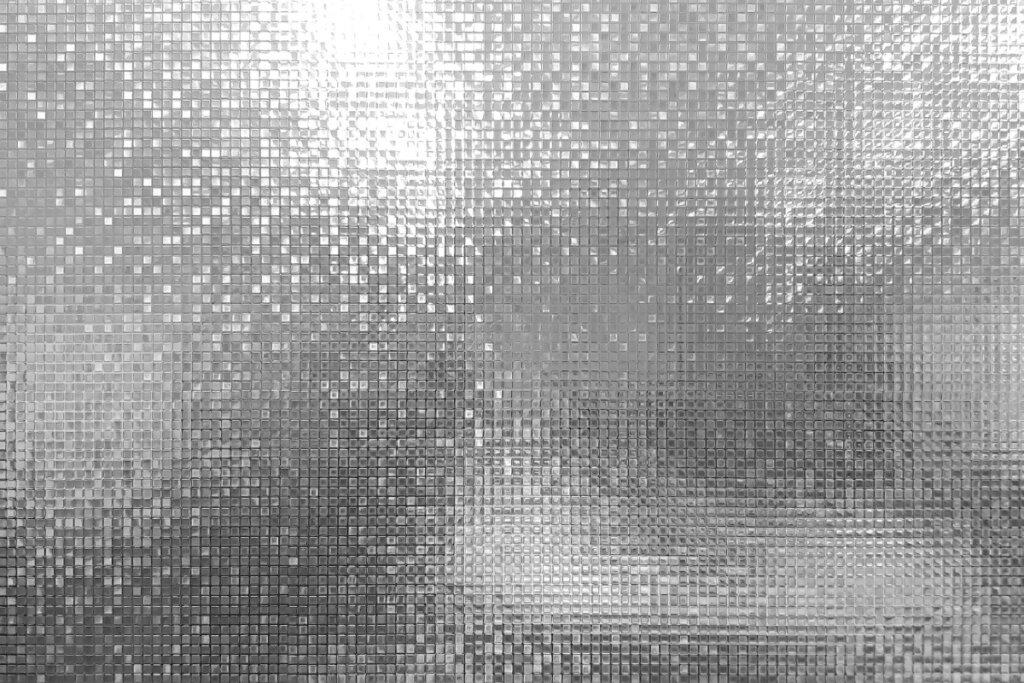 Mosaico plateado