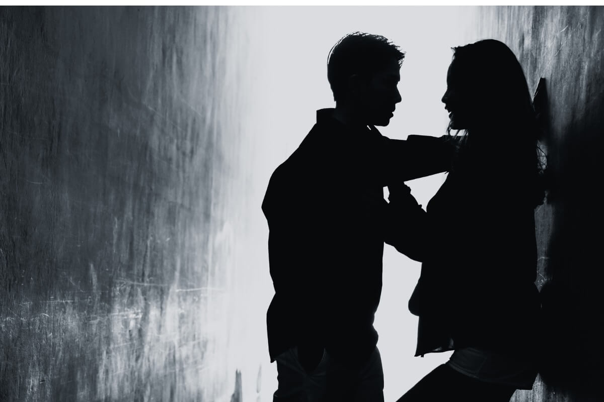 Relaciones a escondidas, un encanto peligroso La Mente es Maravillosa