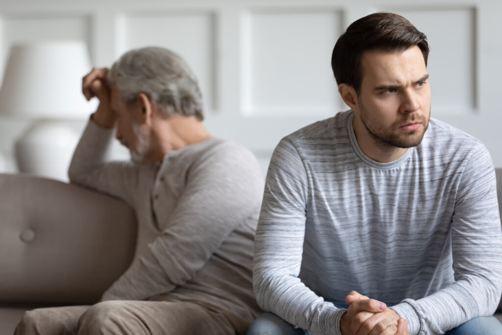 fils en colère contre son père