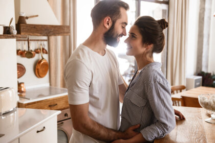 ¿Por qué se aíslan las parejas?