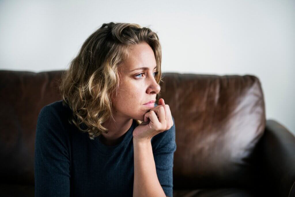 Worried woman thinking about meeting someone new
