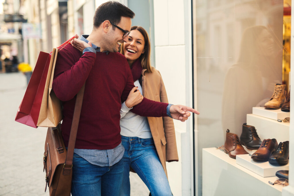 Couple shopping