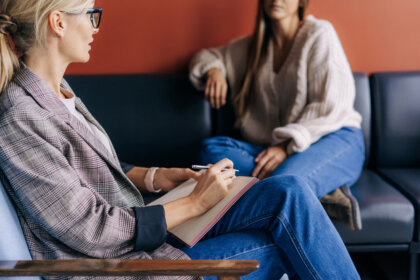 9 recomendaciones de Irvin Yalom para psicoterapeutas principiantes