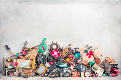 La soledad que nos lleva a coleccionar objetos