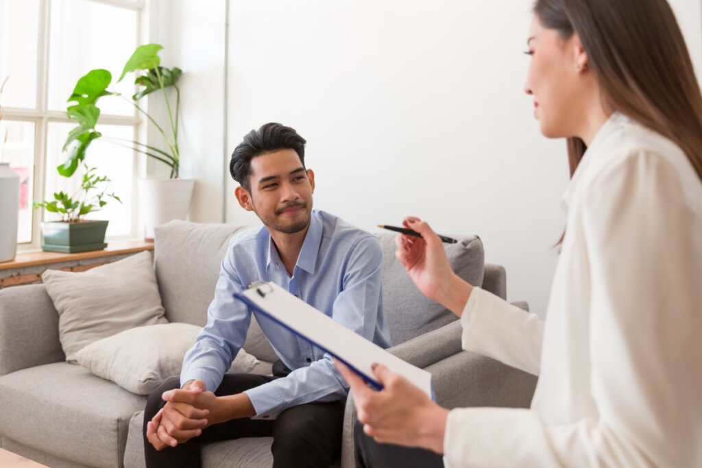 patient with psychologist