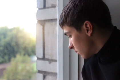 ¿Por qué se está deteriorando tanto la salud mental de los jóvenes?