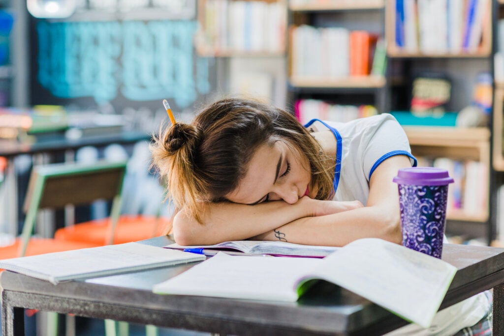 Student asleep in class due to delayed phase syndrome in adolescents