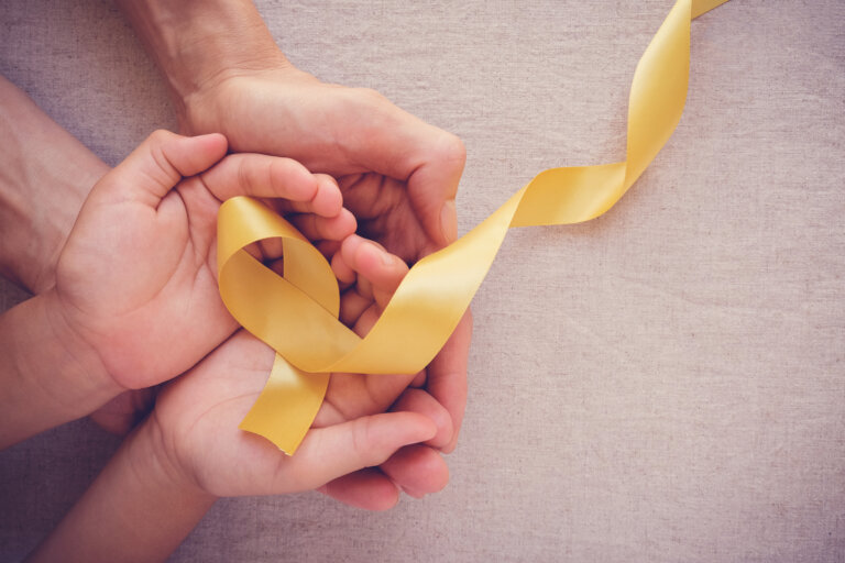 ¿Cómo le digo a mi hijo que tiene cáncer?