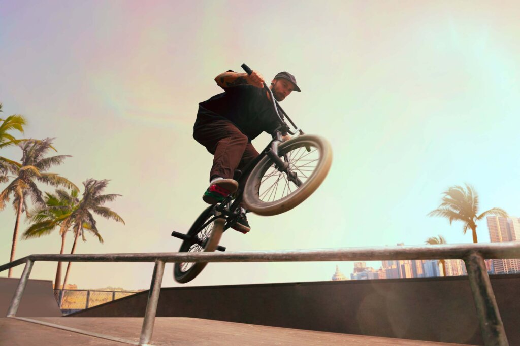 Joven que practica BMX asume conductas de riesgo