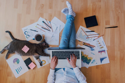 Trabajar a tu ritmo: jornadas no lineales en la era digital