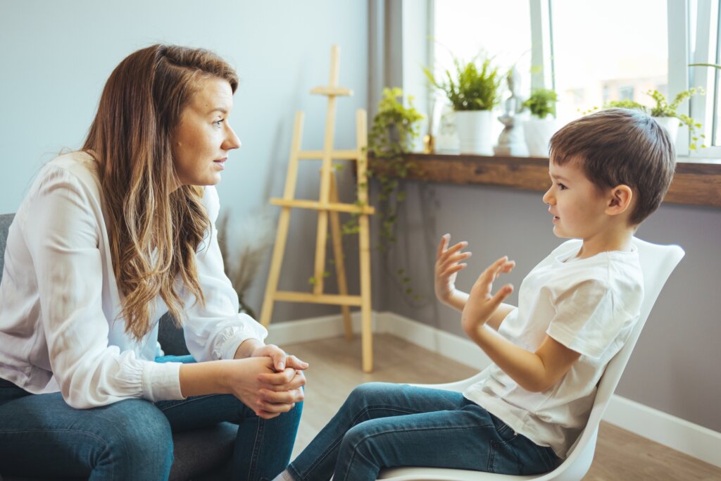 Le programme EMOTION plonge dans les sentiments, les pensées et les émotions des enfants