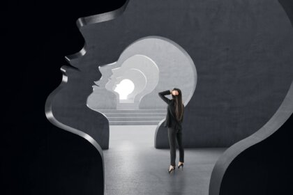¿Qué es la voz que escucho en mi mente? ¿Soy yo o algo más?