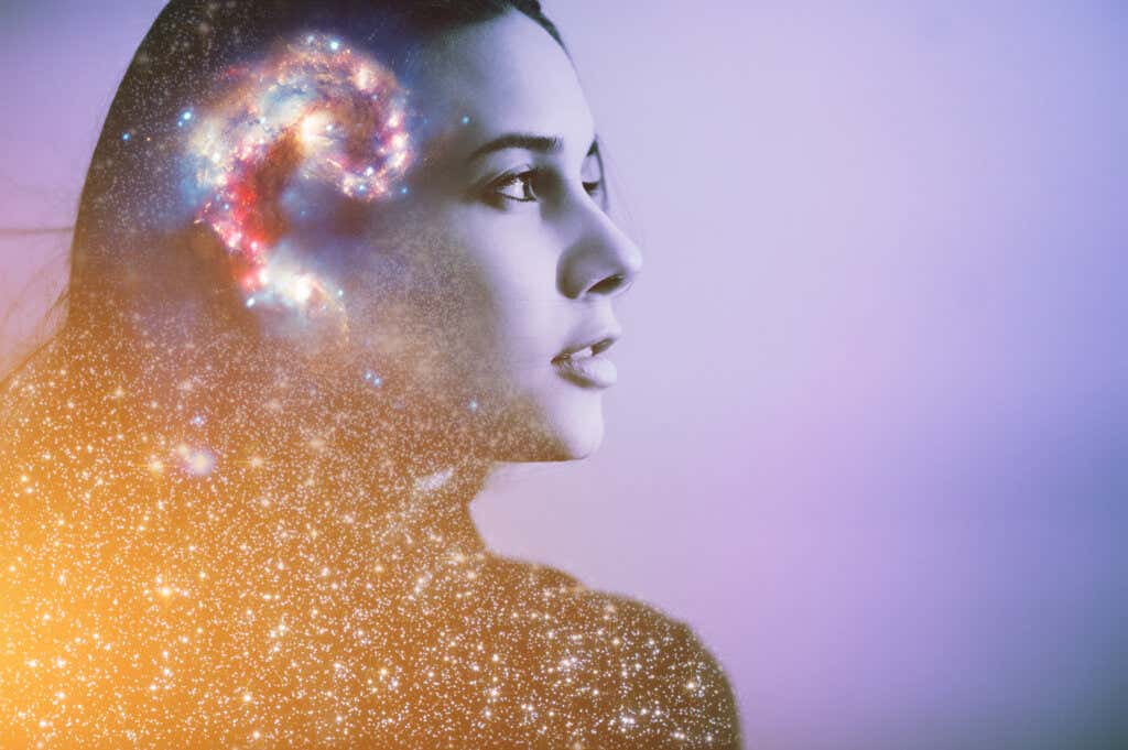 Illustration that simulates the activation of thoughts in a woman