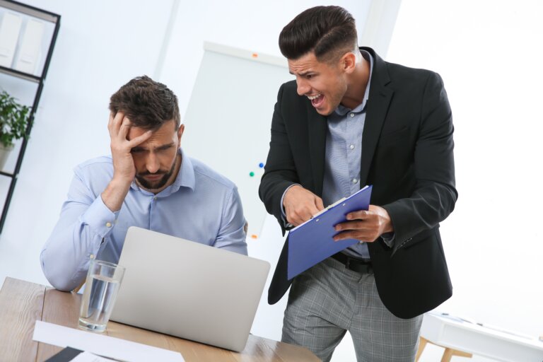 ¿Tienes comportamientos tóxicos? Cómo identificarlos y qué hacer para mejorar tus relaciones