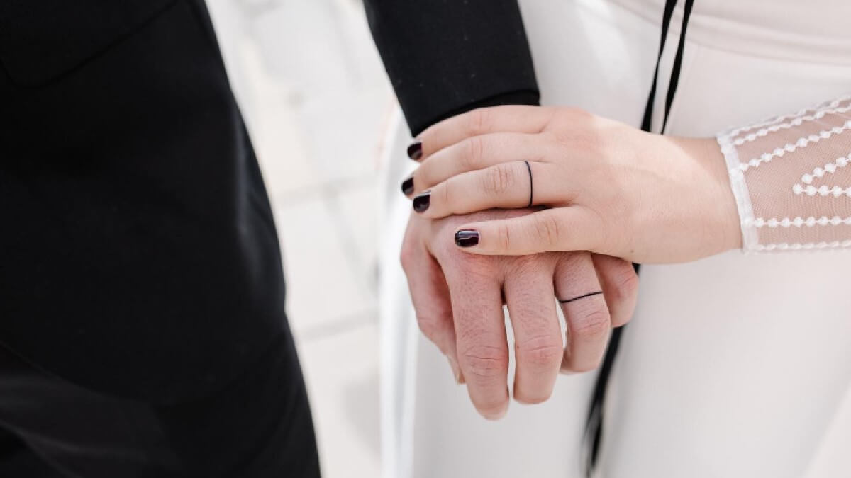 Tatuajes anillos de tinta