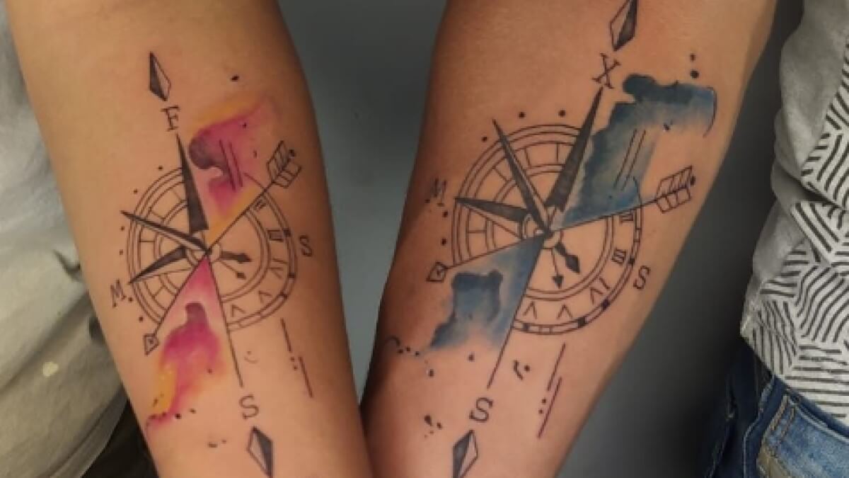 Tatuajes de amor para parejas: brújulas
