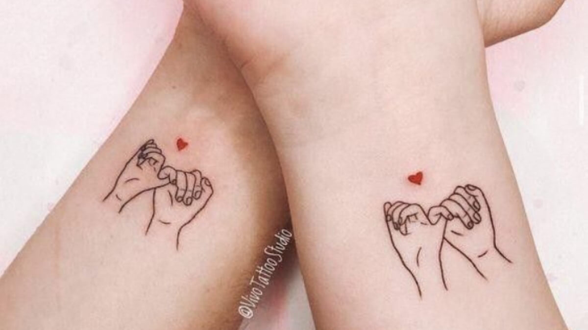 Tatuaje promesa de meñiques