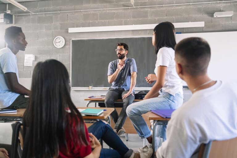 35 temas de actualidad para generar debates interesantes