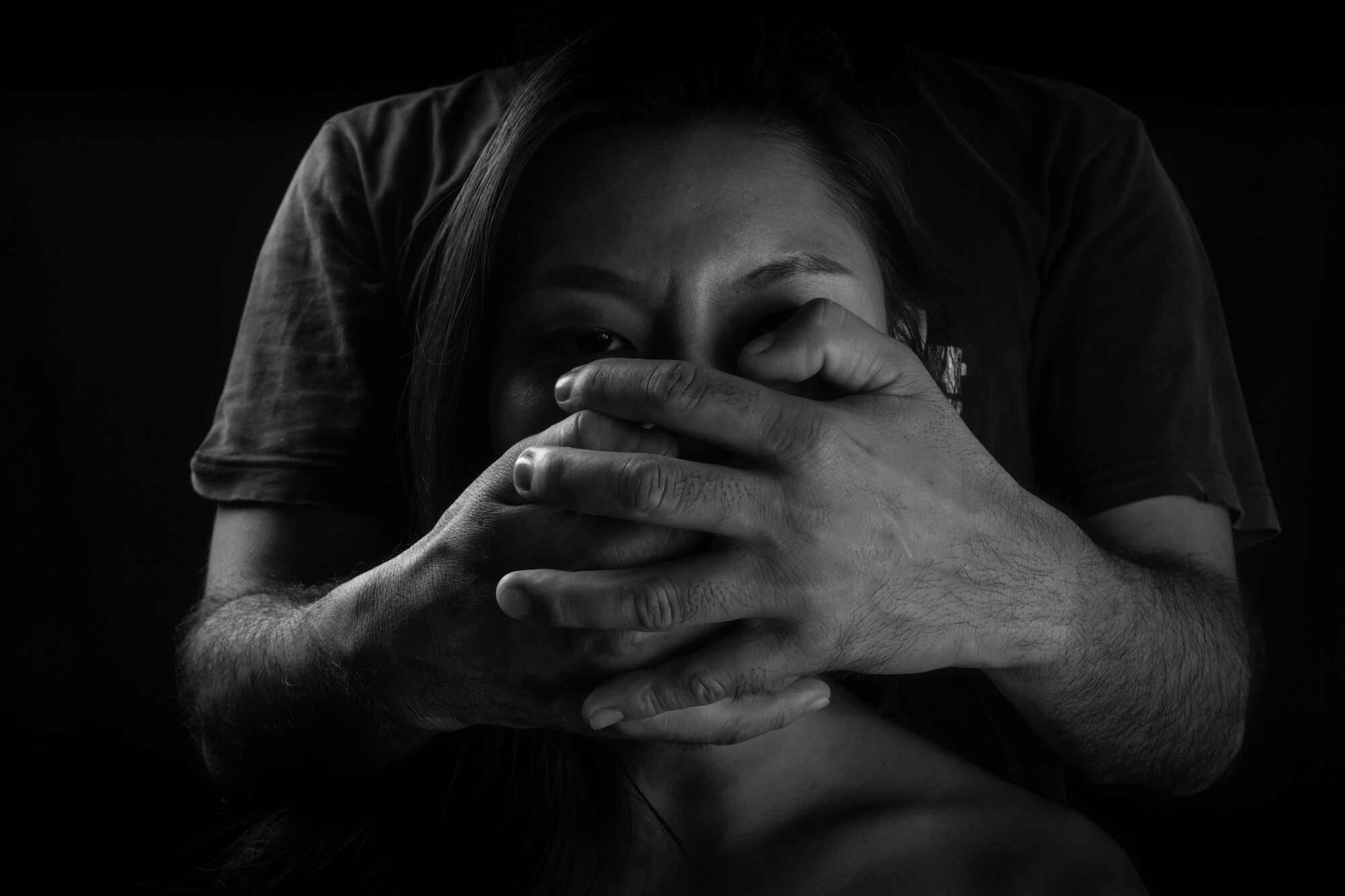 20 claves para identificar a un posible agresor sexual