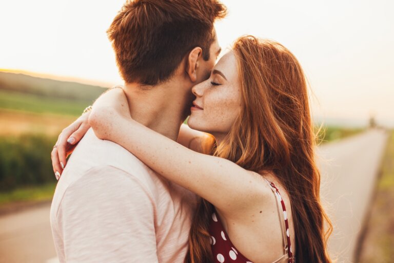 Las 5 etapas en una relación de rebote y sus efectos emocionales