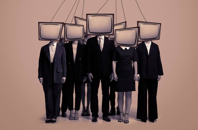 ¿Qué es y cómo afecta la presión social?