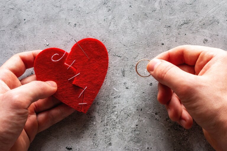 Estas son las etapas después de una infidelidad