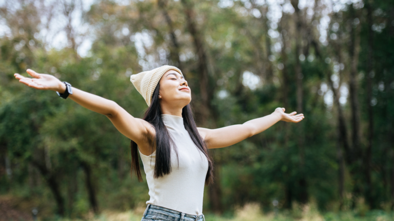 ¿Cómo salir de la distimia? 10 estrategias psicológicas