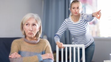 10 razones por las que un hijo adulto rechaza a su madre