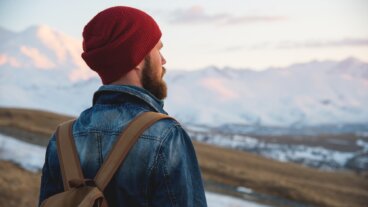 Cómo aprender a estar solo y encontrar plenitud en el proceso