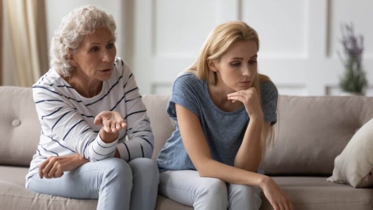 ¿Qué hacer si no soporto a mi suegra?
