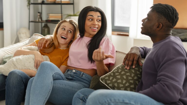 Función expresiva del lenguaje: definición y ejemplos