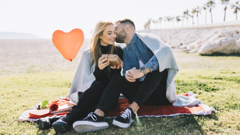 ¿Cómo pedirle que sea mi novia? Ideas y consejos para hacerlo especial